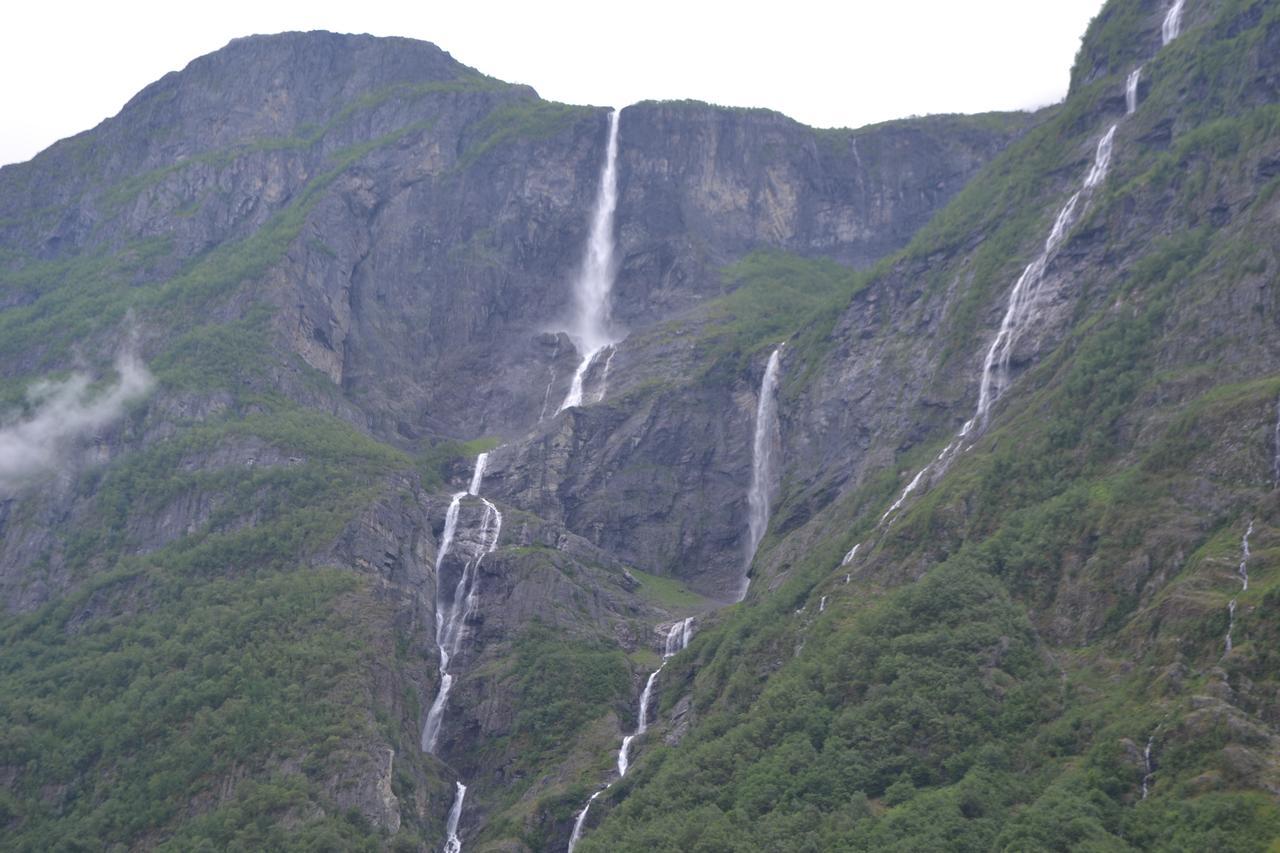 Gudvangen Camping Bagian luar foto